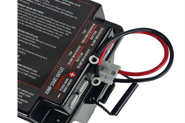 Battery connector application